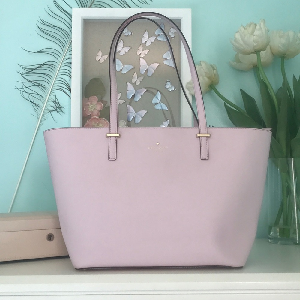 Kate Spade ♠️  Pink Tote Looking to sell ASAP.